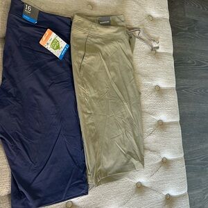 Women’s Columbia Omni Shield Active Fit shorts 16 pair NWT